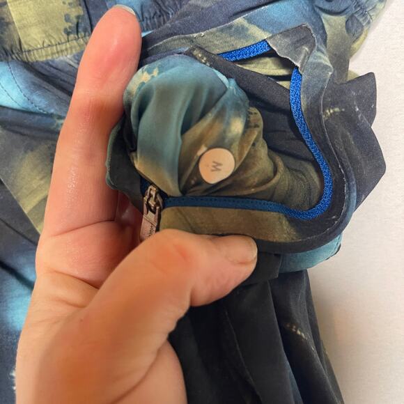 Lululemon green blue athletic shorts sz M - Picture 2 of 5